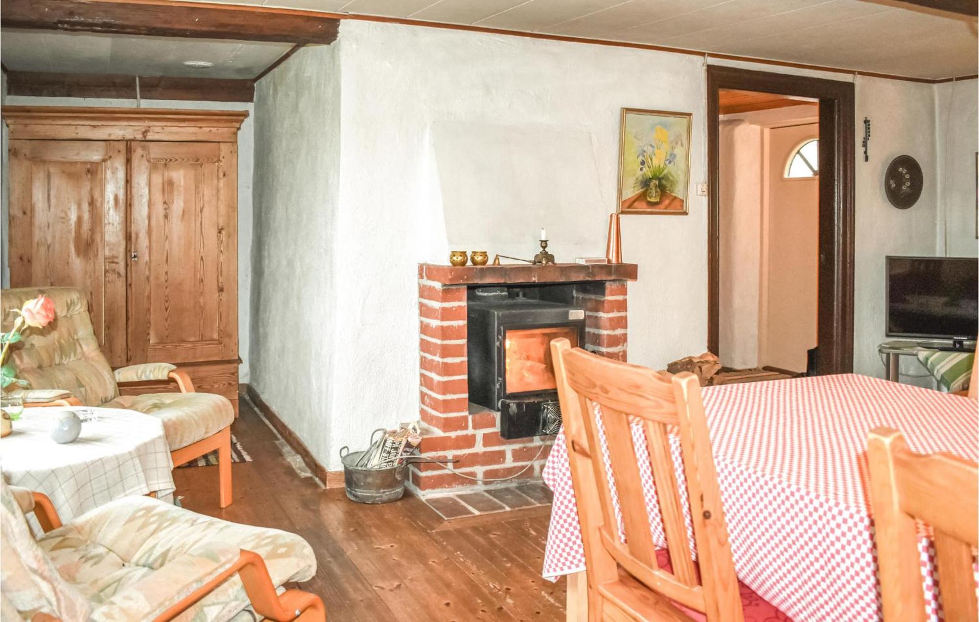 1 Bedroom Cozy Home In Simrishamn Gladsax Kültér fotó